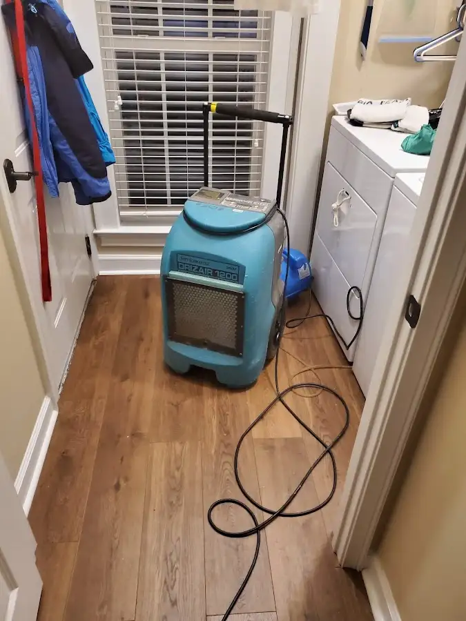 Commercial dehumidifier deployed for Flood Damage Cleanup in Menifee